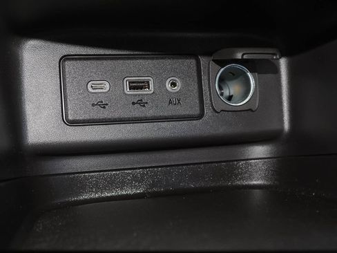 Certified 2022 Chevrolet Equinox RS FWD image 15