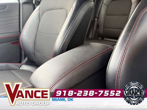 Used 2025 Ford Escape ST-Line AWD/4WD image 33