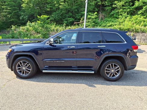 Certified 2017 Jeep Grand Cherokee Limited AWD/4WD image 4