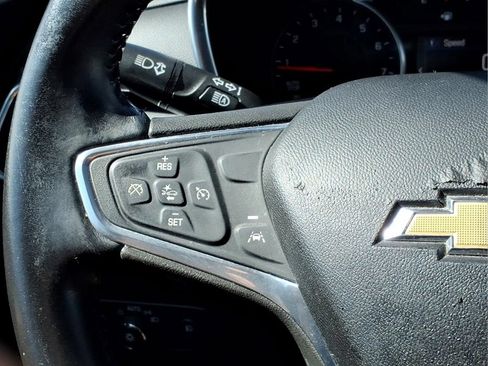 Used 2021 Chevrolet Equinox LT FWD image 22