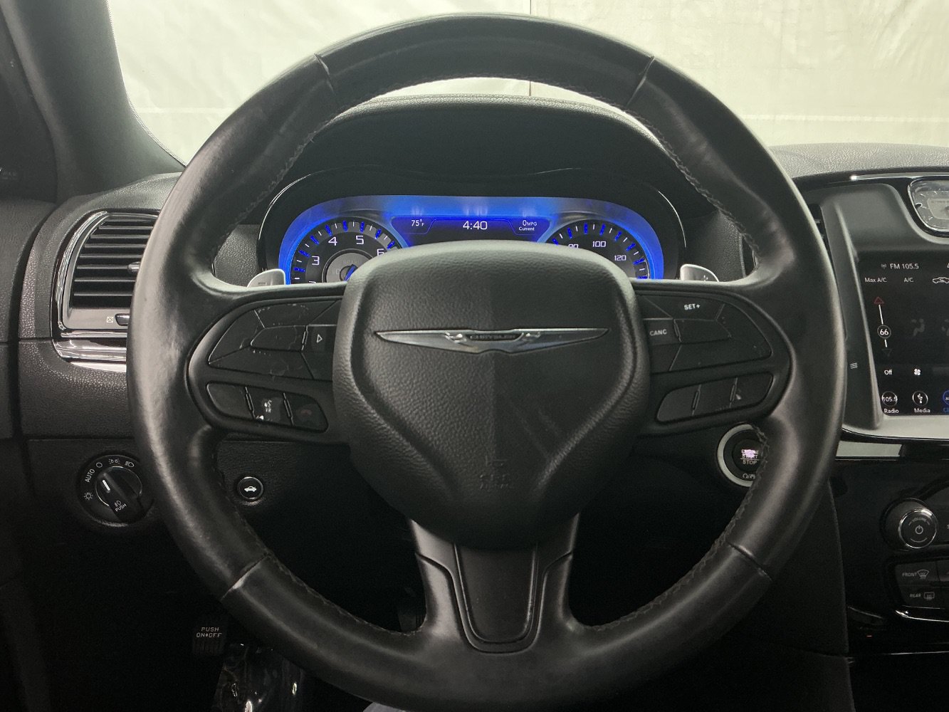 Used 2019 Chrysler 300 S AWD/4WD image 31