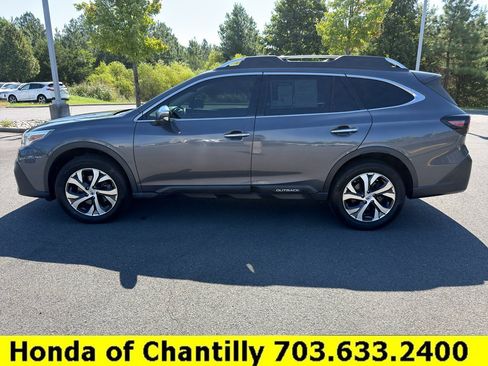 Used 2022 Subaru Outback Touring XT AWD/4WD image 4