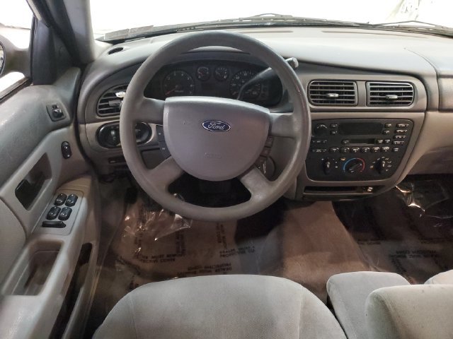 Used 2005 Ford Taurus SE FWD image 15