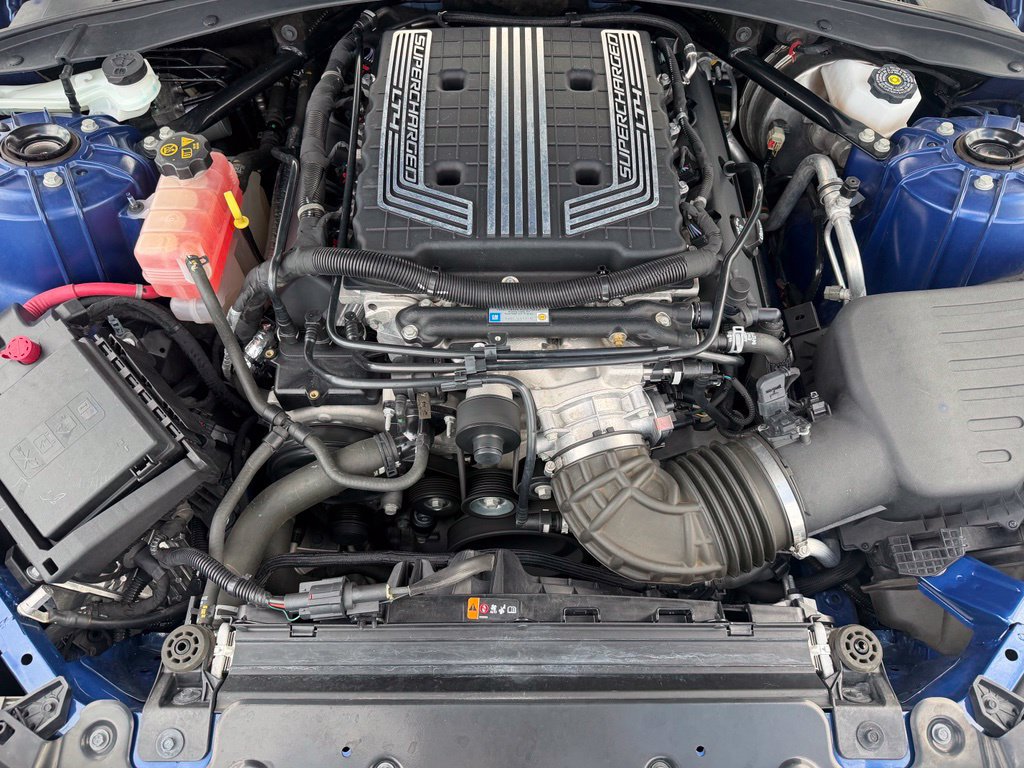 Used 2022 Chevrolet Camaro ZL1 RWD image 29