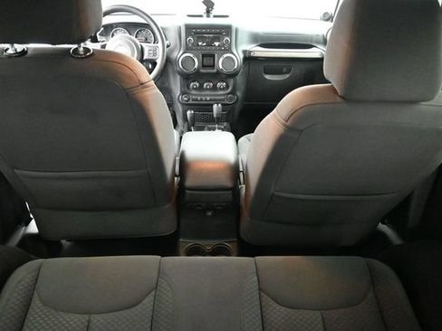 Used 2013 Jeep Wrangler Sport AWD/4WD image 15