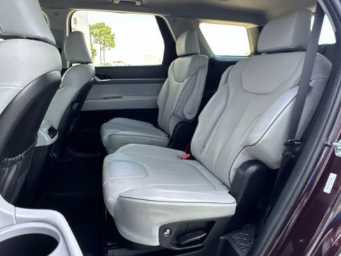 Used 2024 Hyundai Palisade SEL FWD image 10