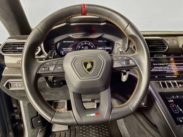 Used 2023 Lamborghini Urus Performante AWD/4WD image 12