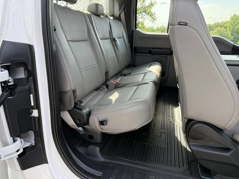 Used 2019 Ford F350 XL w/ Power Equipment Group AWD/4WD image 9