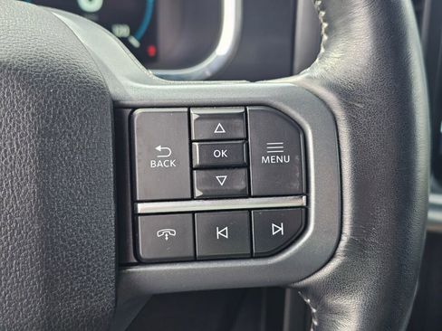 Used 2023 Ford F150 Lariat w/ FX4 Off-Road Package AWD/4WD image 35