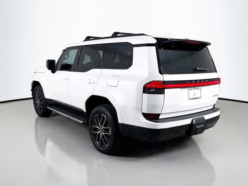 Certified 2025 Lexus GX 550 w/ Accessory Package (2T) AWD/4WD image 7