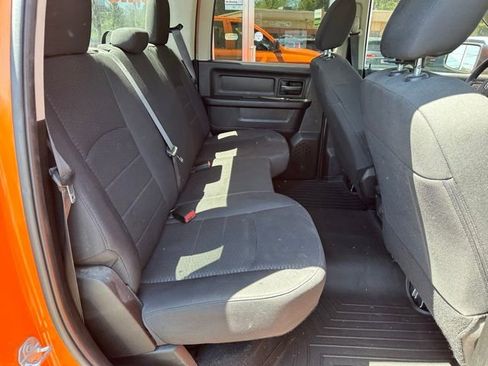 Used 2019 RAM 1500 Express w/ Ignition Orange Sport Package AWD/4WD image 18