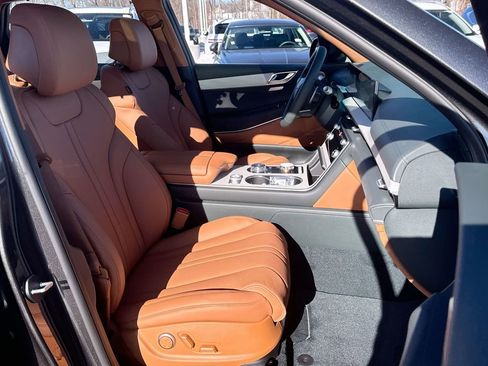 Used 2025 Genesis GV80 2.5T Advanced image 29