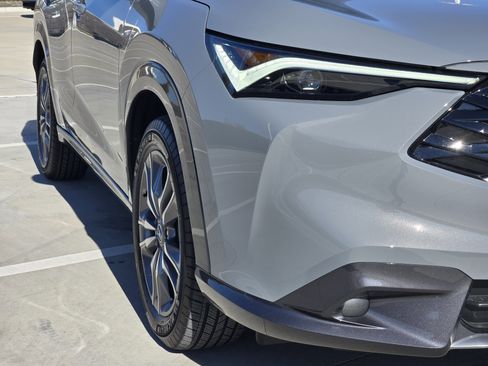 Certified 2025 Acura ADX Base image 11