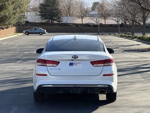 Used 2019 Kia Optima LX image 5