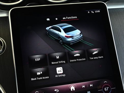 Used 2022 Mercedes-Benz C 300 4MATIC Sedan image 32