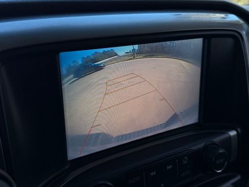 Used 2018 Chevrolet Silverado 1500 LT image 21