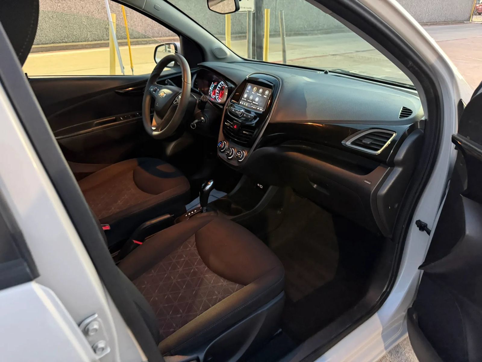 Used 2021 Chevrolet Spark LT FWD image 19