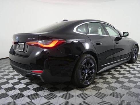 Used 2023 BMW i4 eDrive35 w/ Premium Package RWD image 3