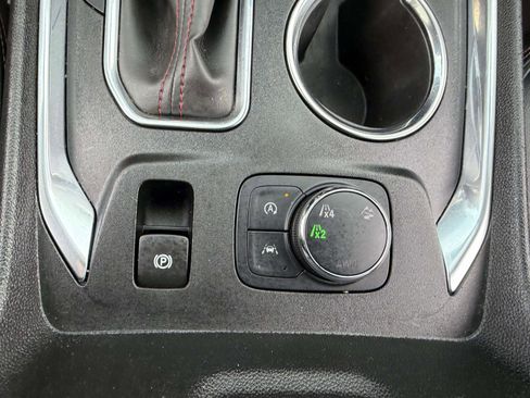 Certified 2023 Chevrolet Traverse RS AWD/4WD image 21