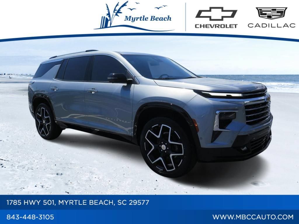 Used 2025 Chevrolet Traverse High Country FWD image 1