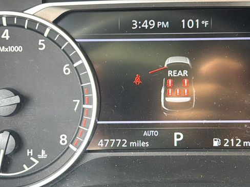 Used 2024 Nissan Pathfinder Rock Creek AWD/4WD image 11