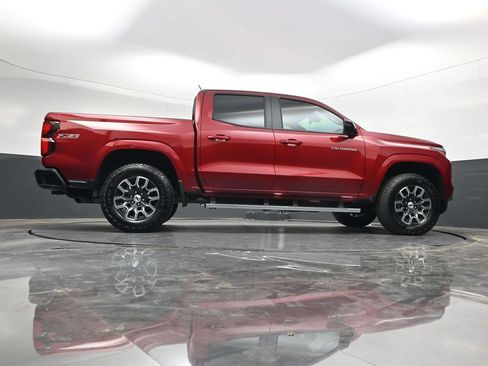 Used 2026 Chevrolet Colorado Z71 w/ Technology Package AWD/4WD image 33