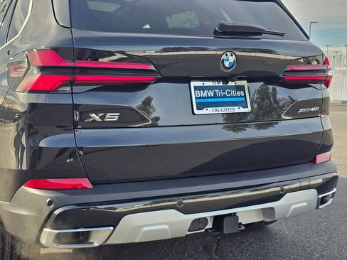 New 2026 BMW X5 xDrive40i w/ Executive Package image 7