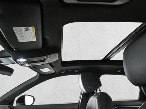 Used 2022 Audi Q3 2.0T Premium Plus image 16