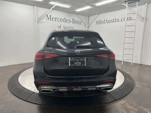 Used 2026 Mercedes-Benz GLC 300 image 6