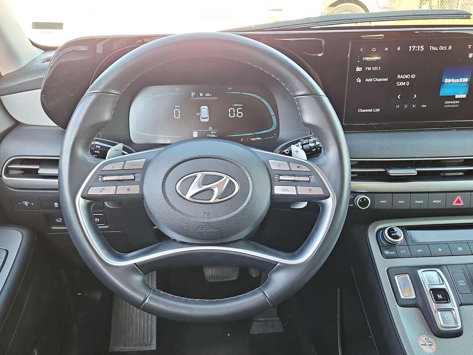 Used 2024 Hyundai Palisade SEL FWD image 16