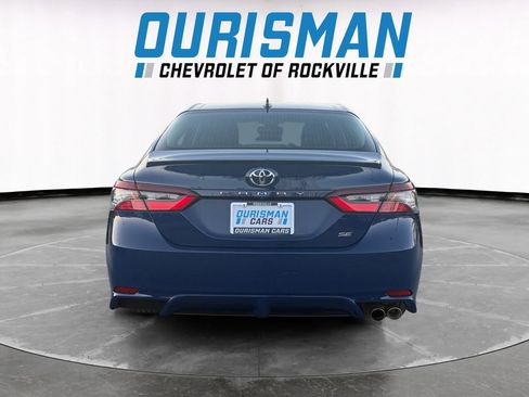 Used 2023 Toyota Camry SE w/ Cold Weather Package image 5