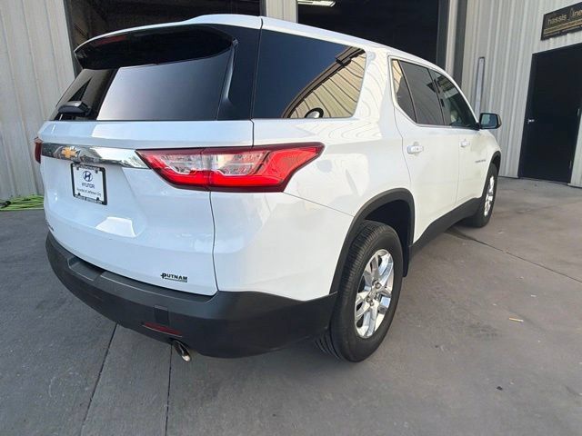 Used 2018 Chevrolet Traverse LS AWD/4WD image 3