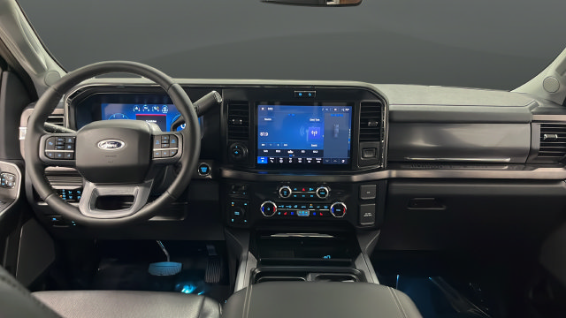Used 2026 Ford F250 Lariat AWD/4WD image 11