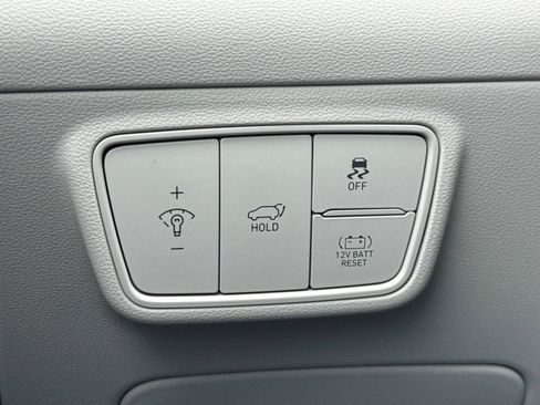 Used 2024 Hyundai Tucson Limited image 13