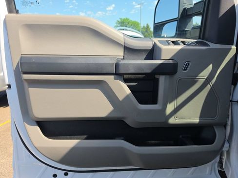 Used 2022 Ford F350 XL w/ STX Appearance Package AWD/4WD image 11