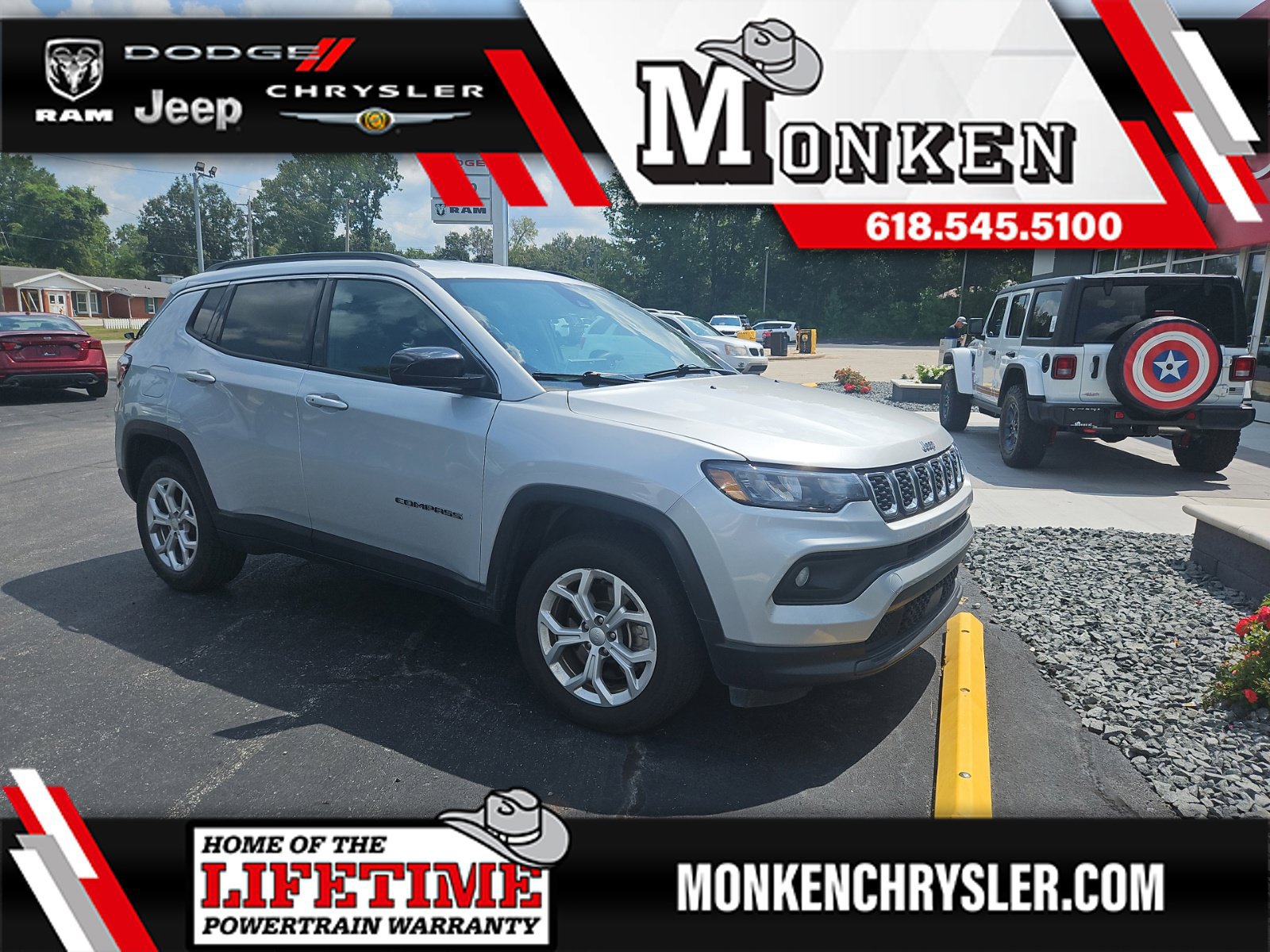 Used 2024 Jeep Compass Latitude AWD/4WD image 18