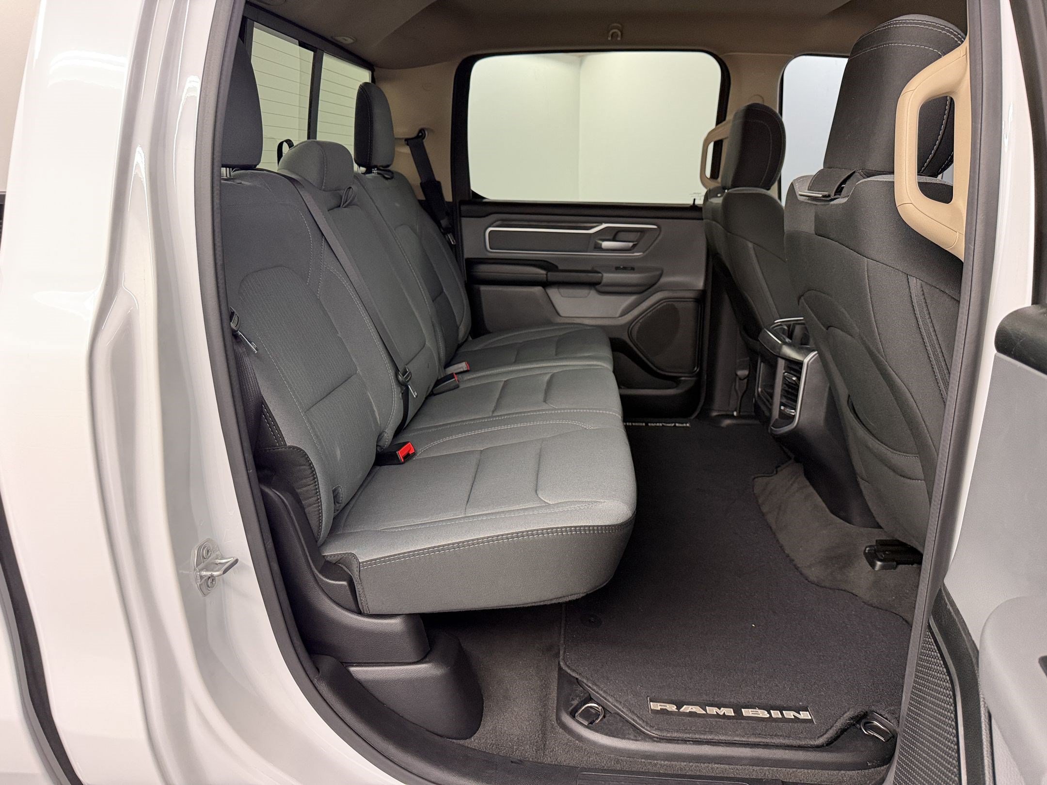 Used 2020 RAM 1500 Big Horn RWD image 29
