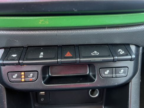 Used 2015 Chevrolet Colorado Z71 image 35