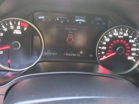 Used 2018 Ford F150 Raptor w/ Equipment Group 802A Luxury image 20