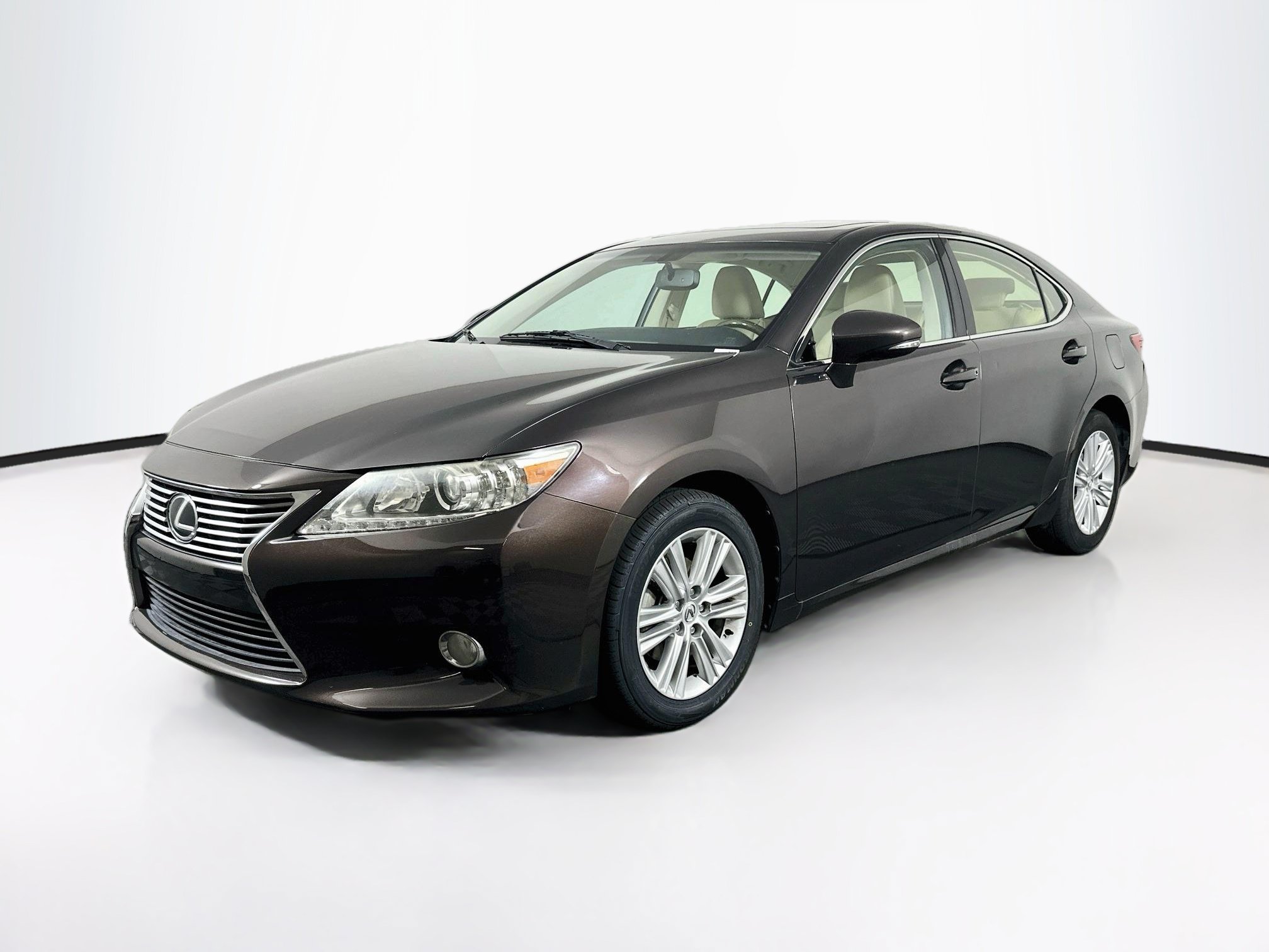 Used 2014 Lexus ES 350 w/ Premium Package FWD image 3