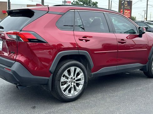 Used 2024 Toyota RAV4 XLE Premium FWD image 8