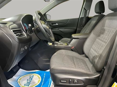 Used 2023 Chevrolet Equinox LT w/ Driver Convenience Package FWD image 10