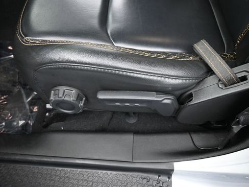 Used 2022 Jeep Gladiator Overland image 13