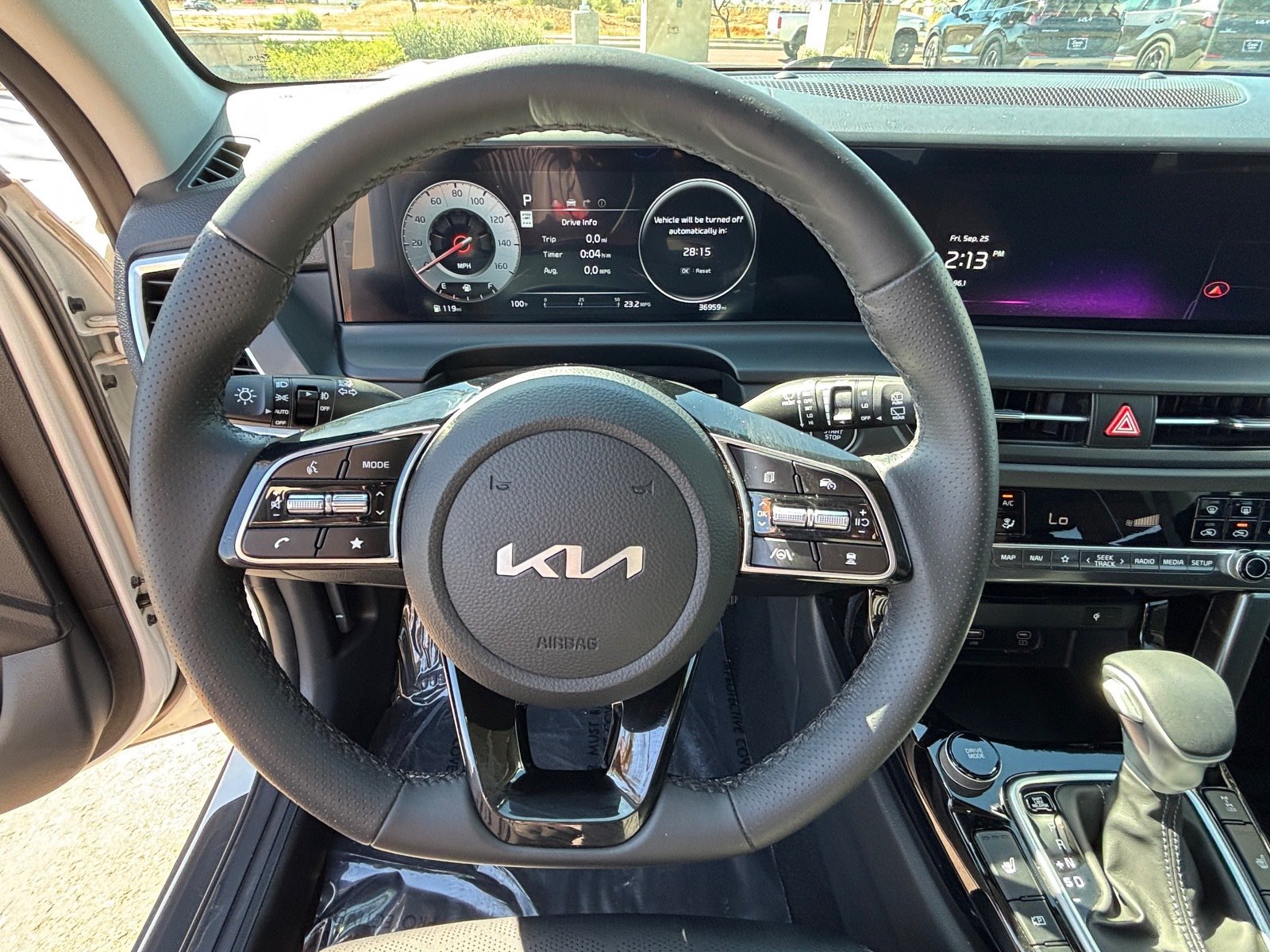 Certified 2024 Kia Seltos SX AWD/4WD image 12