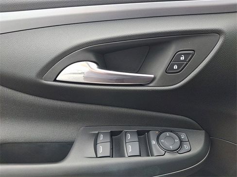 New 2025 Buick Envista Preferred w/ Convenience I Package image 9