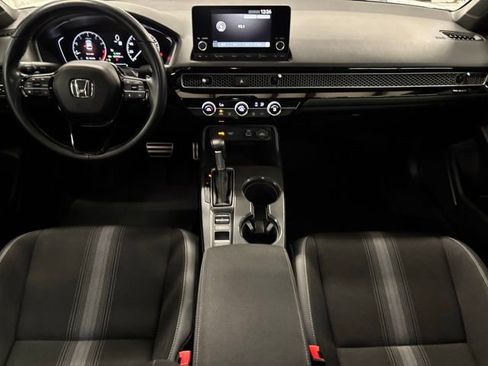 Used 2022 Honda Civic Sport image 11