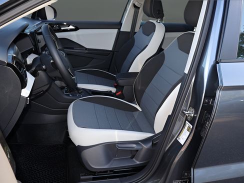 Certified 2026 Volkswagen Taos S FWD image 12