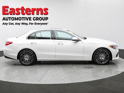 Used 2023 Mercedes-Benz C 300 4MATIC Sedan image 4