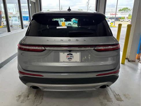 Used 2022 Lincoln Corsair AWD w/ Equipment Group 101A image 6