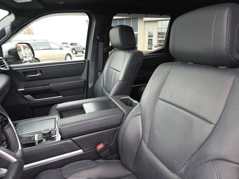 Used 2024 Toyota Tundra Platinum image 11